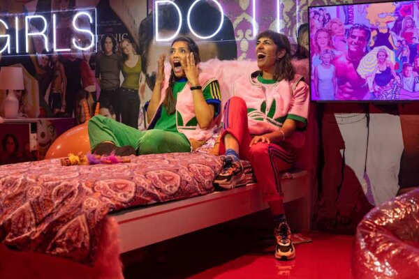 Brown Girls Do It Too: Mama Told Me Not To Come – Soho Theatre, London