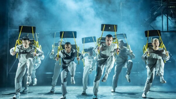 An Officer and a Gentleman – Lyceum Theatre, Sheffield