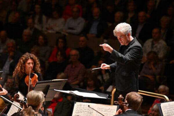 LPO: Moments Remembered – Strauss, Berg and Brahms – Southbank Centre, London