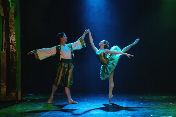 Northern Ballet’s Hansel and Gretel – Lawrence Batley Theatre, Huddersfield