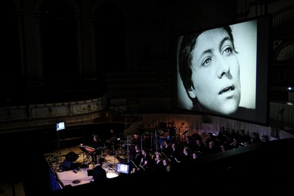 Julia Holter: The Passion of Joan of Arc – Huddersfield Town Hall